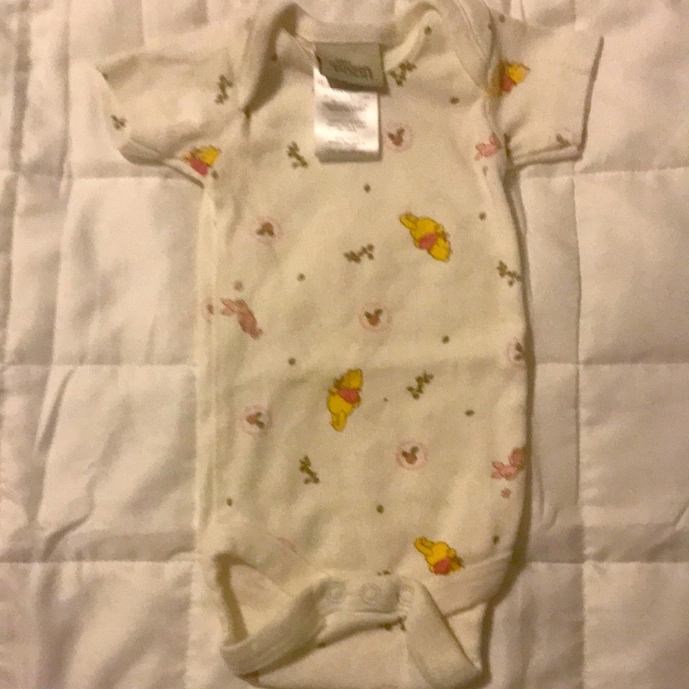 Winnie the Pooh onesie size 0-3 months.